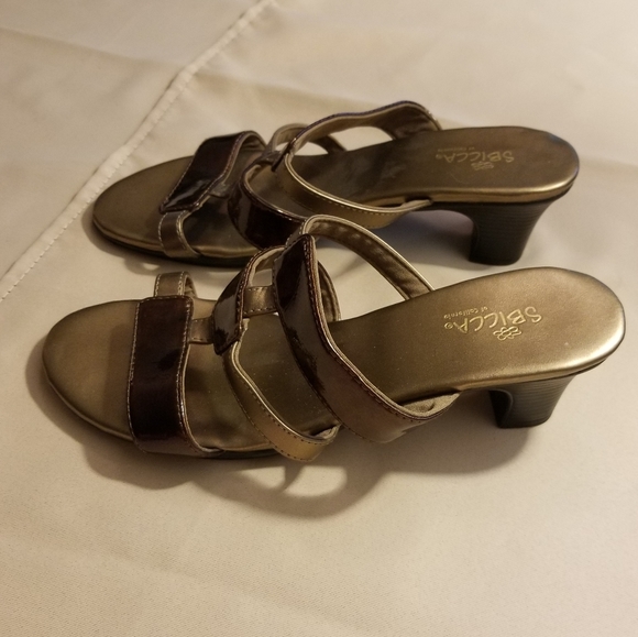 Sbicca slip on brown and gold heels - Picture 7 of 9